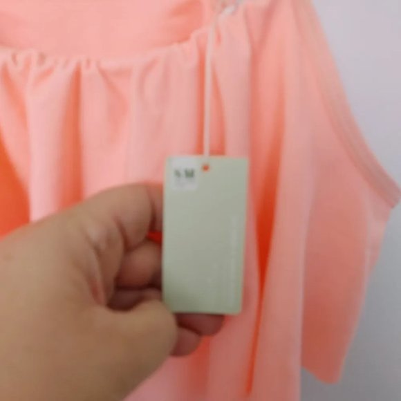 Peachy pink swim top size Large - Picture 4 of 7
